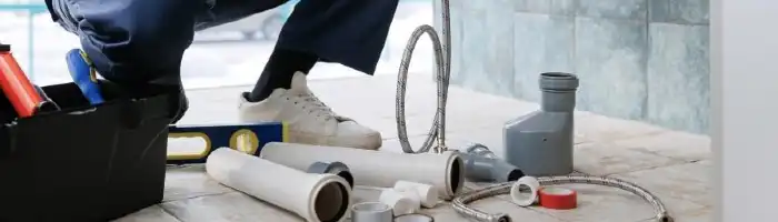 Idraulico Torino al lavoro su impianto gas